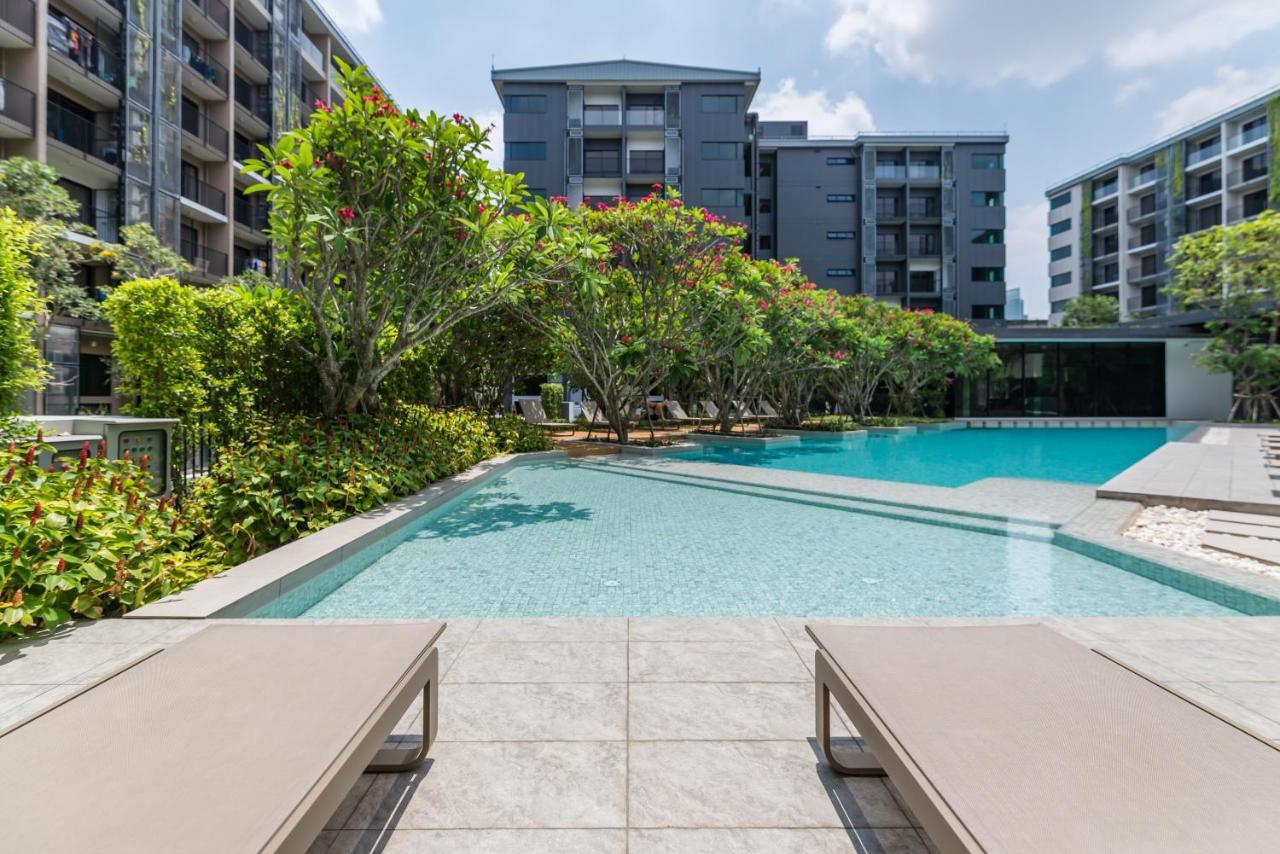 Ferienwohnung Blossom Sathorn By Plearn Bangkok Exterior foto